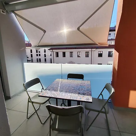 Al Capo In B - With Parking Appartamento Trieste